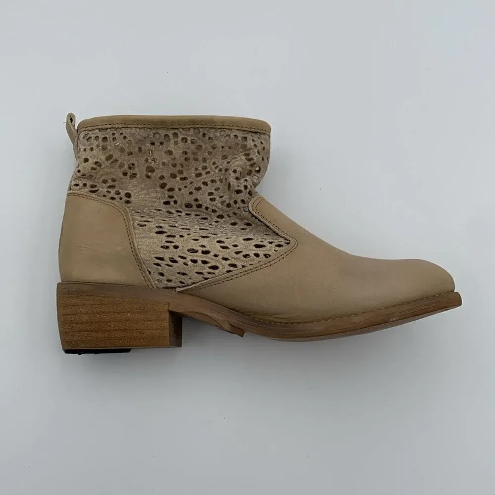 Coolway leather die cut ankle boots booties woman’s size 37